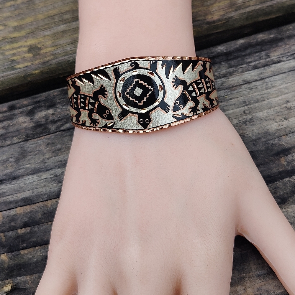 🦎 Vintage Native American Artisan Turtle And Gecko Copper Cuff Bracelet - Picture 3 of 5
